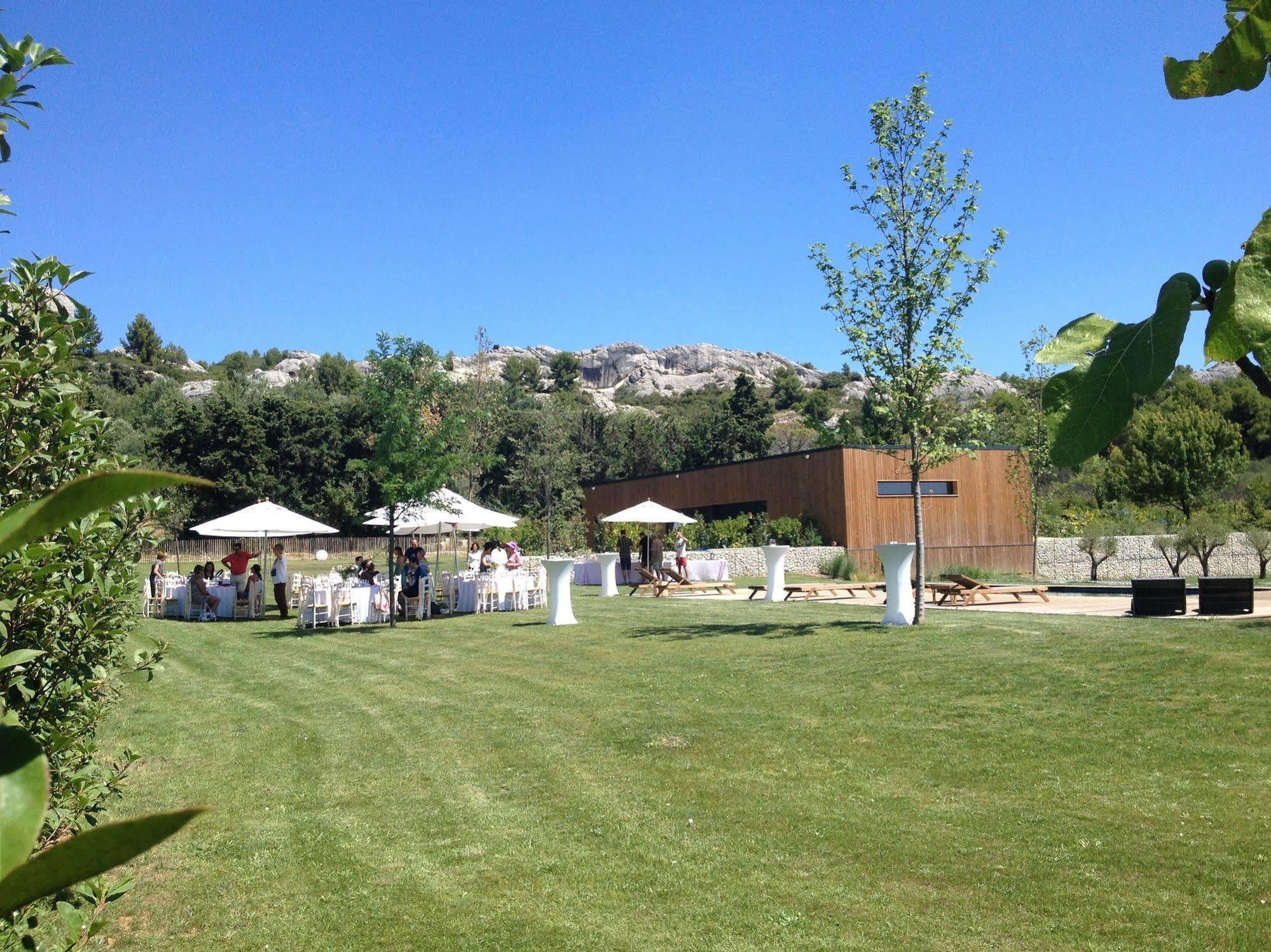 Domaine Mejan Paradou Exterior foto